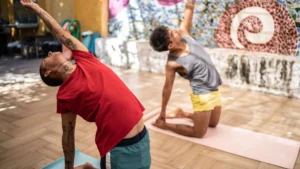 Yoga-&-Mindfulness-through-mindful-movement-in-the-outdoors