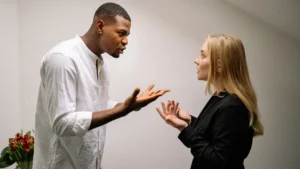 Couple-arguing-showcasing-the-importance-of-anger-management